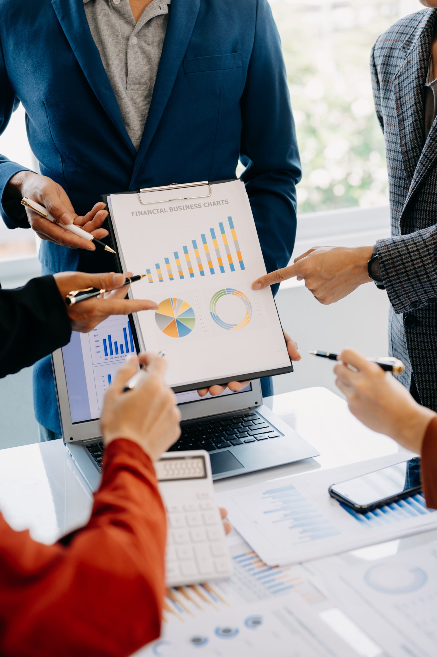 Business team meeting present.professional investor working wit